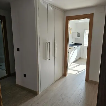 Renovado En El Corazon De Aviles, Calle Camara 70 By Bebalmy אבילס